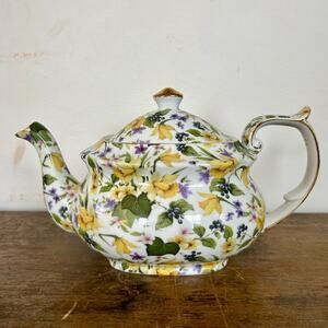 Vintage Floral Teapot with Daffodils & Violets | Yellow Ceramic Teapot